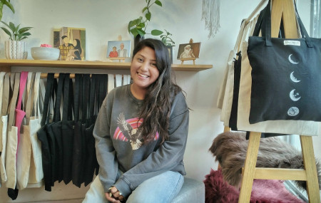 ओ माई ह्यान्डमेडकी सञ्चालक सुष्मा कार्की। 